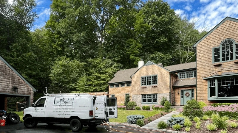 Parma Heights Power Washing power washing crew working in Berea, OH